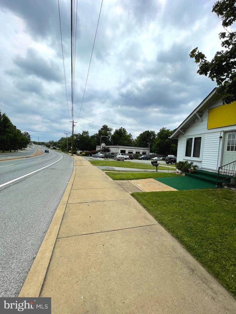 814 Kirkwood Highway - Photo 1