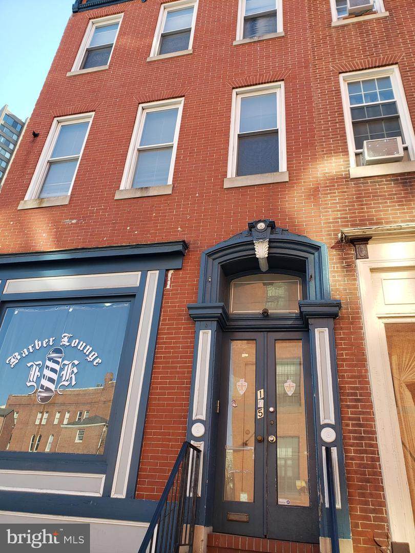 105 Saratoga Street - Photo 1