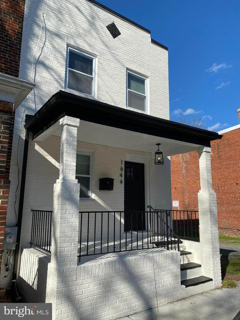 1644 Rosedale - Photo 1