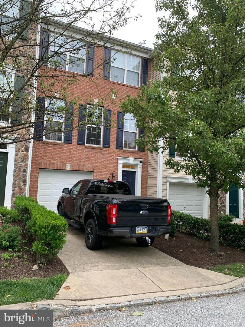 187 Hudson Drive - Photo 1