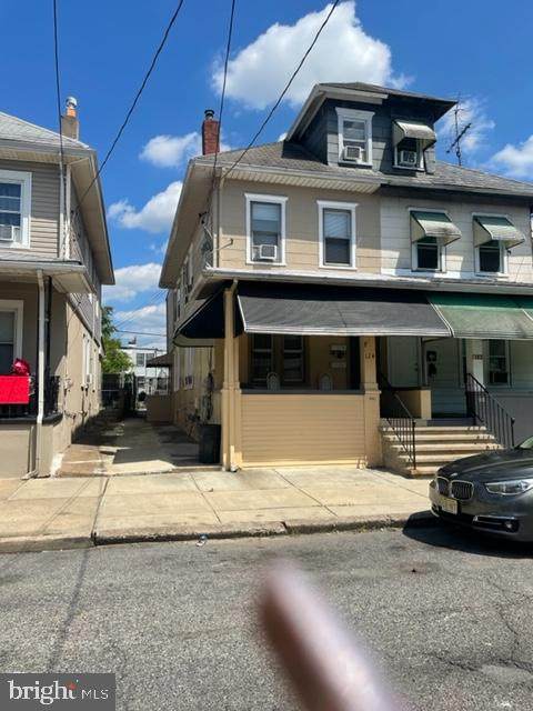 124 Nassau Street - Photo 1