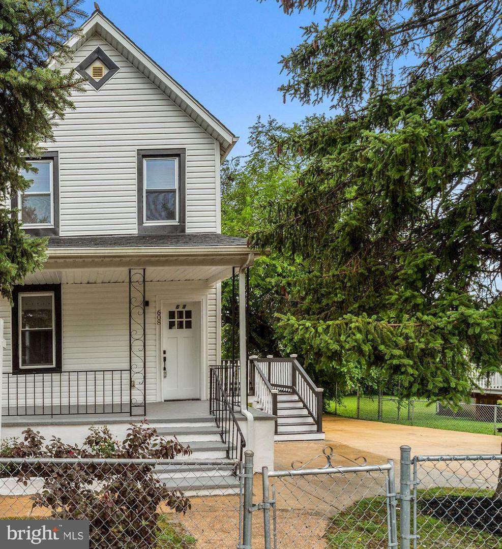 608 Wilson Avenue - Photo 1