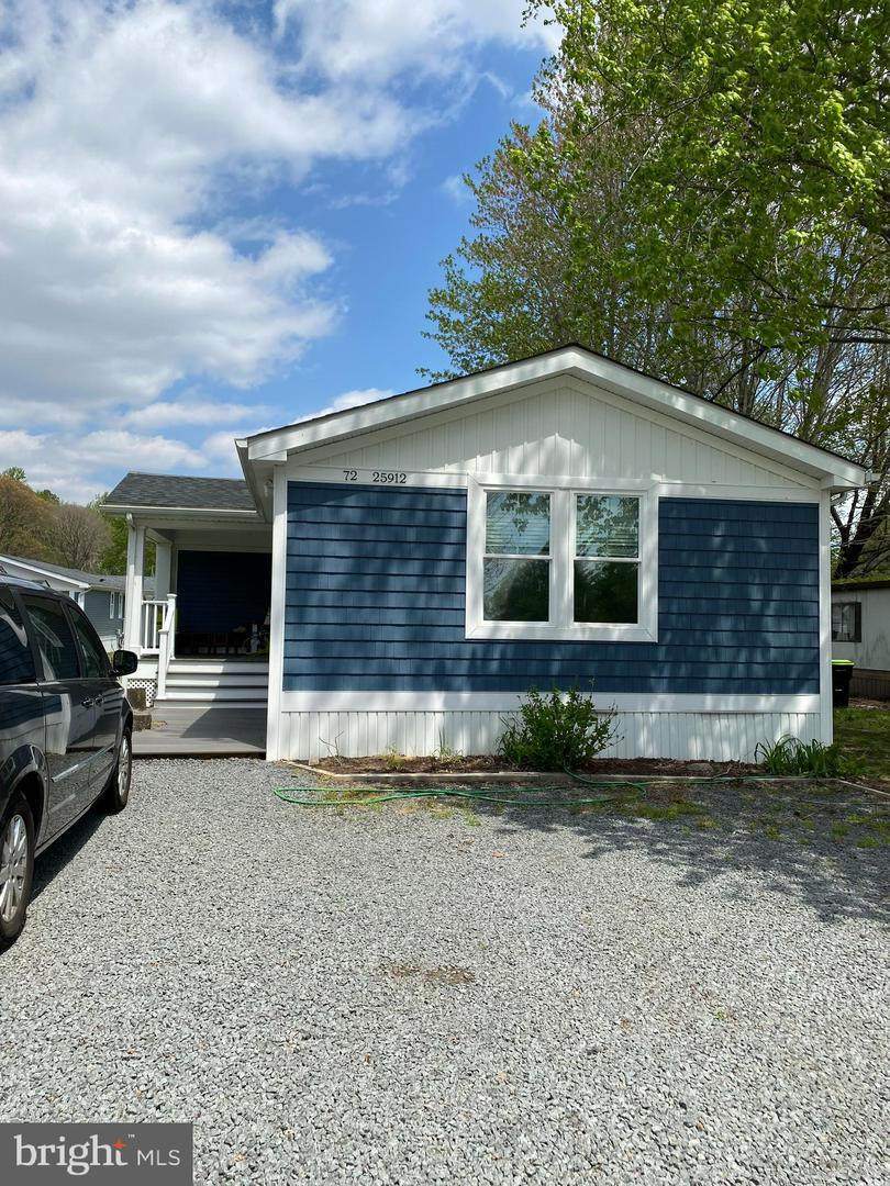 25912 Kings Lane - Photo 1