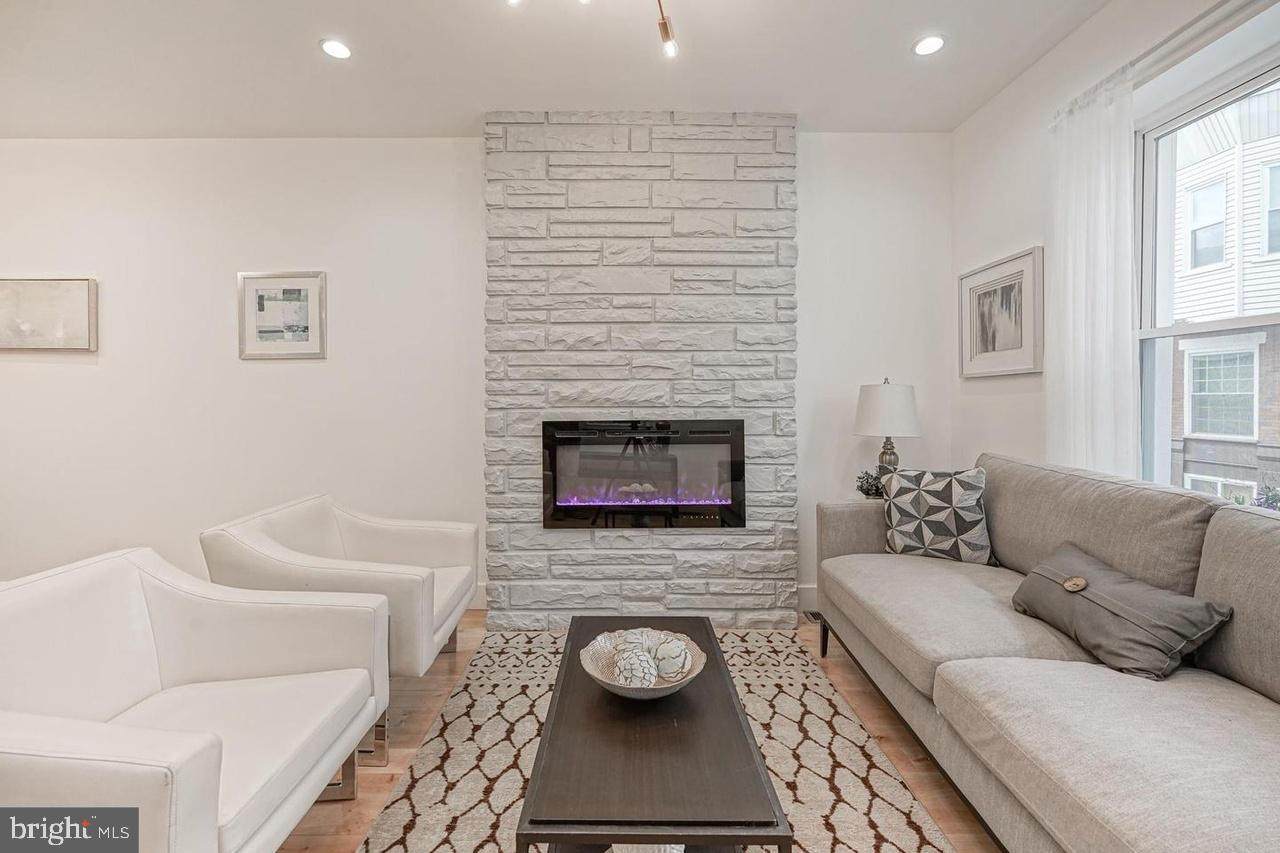 2019 Garnet Street - Photo 1