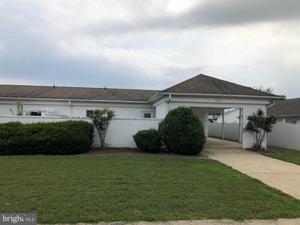 904 Houston Drive - Photo 1