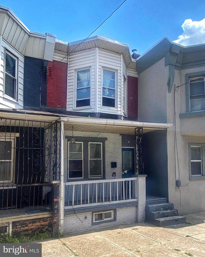 1863 Ontario Street - Photo 1