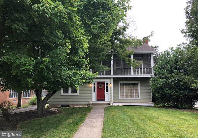 7 Eglantine Avenue - Photo 1