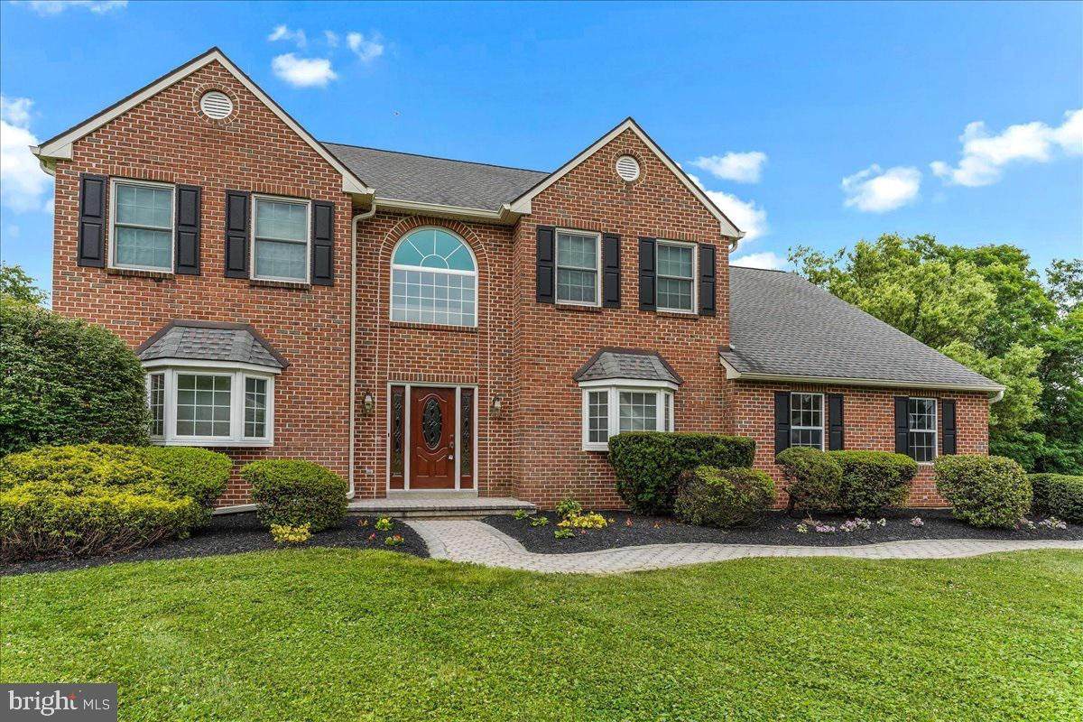 3766 Brookcroft - Photo 1