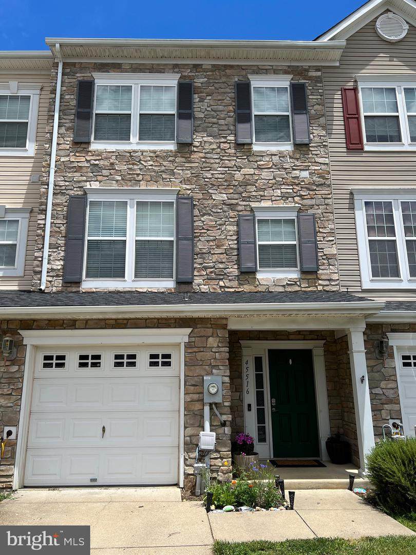 45516 Catalina Lane - Photo 1