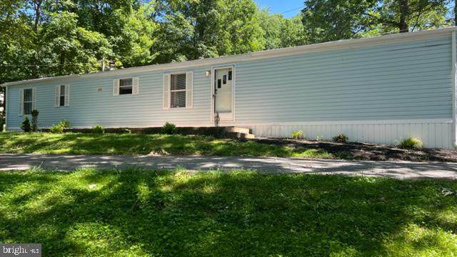1448 Main Street - Photo 1
