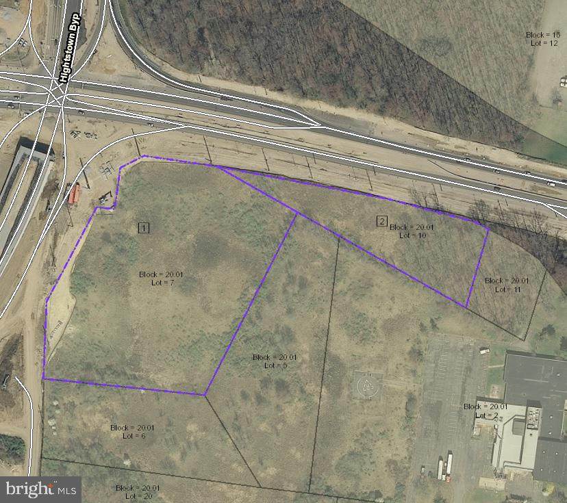 550 Route 33 E - Photo 1