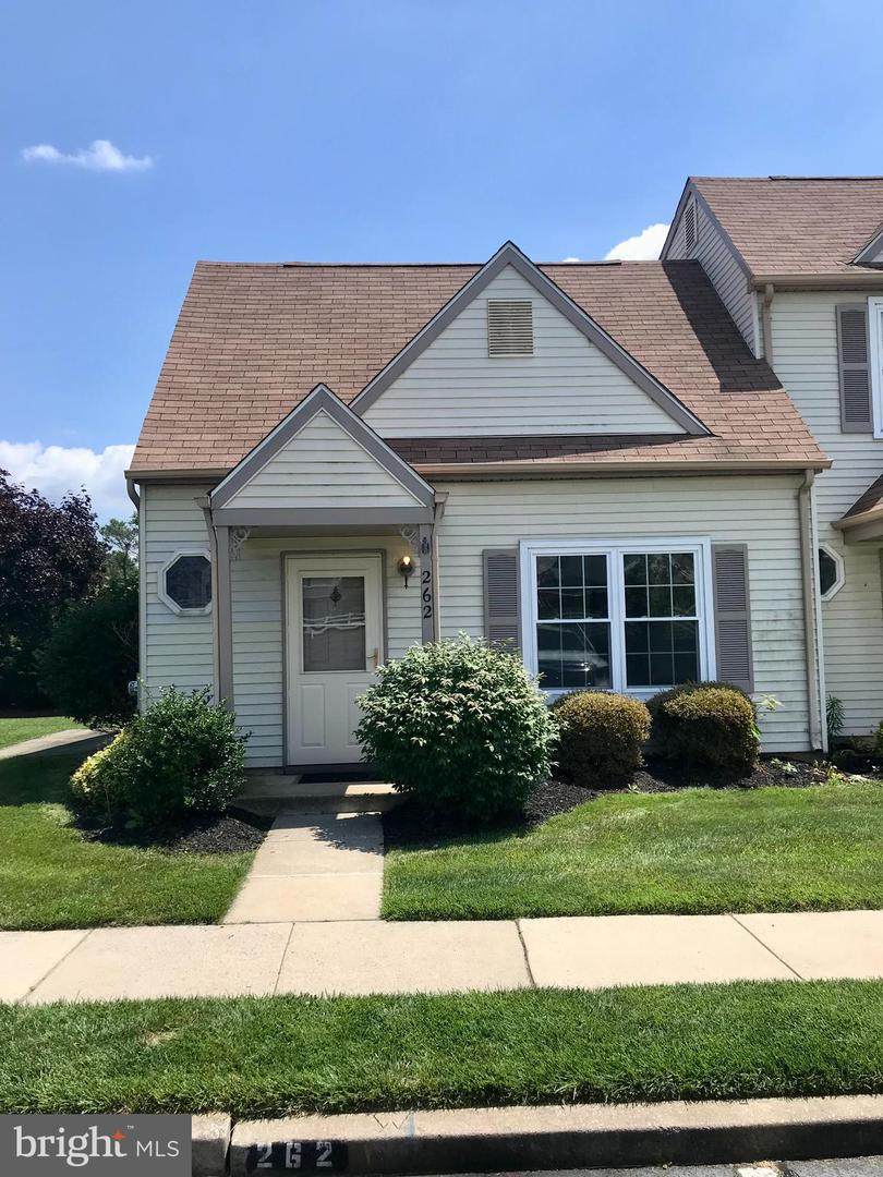 262 Knoll Drive - Photo 1