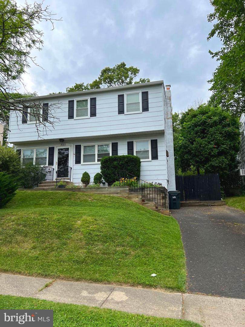 3021 Raymond Avenue - Photo 1