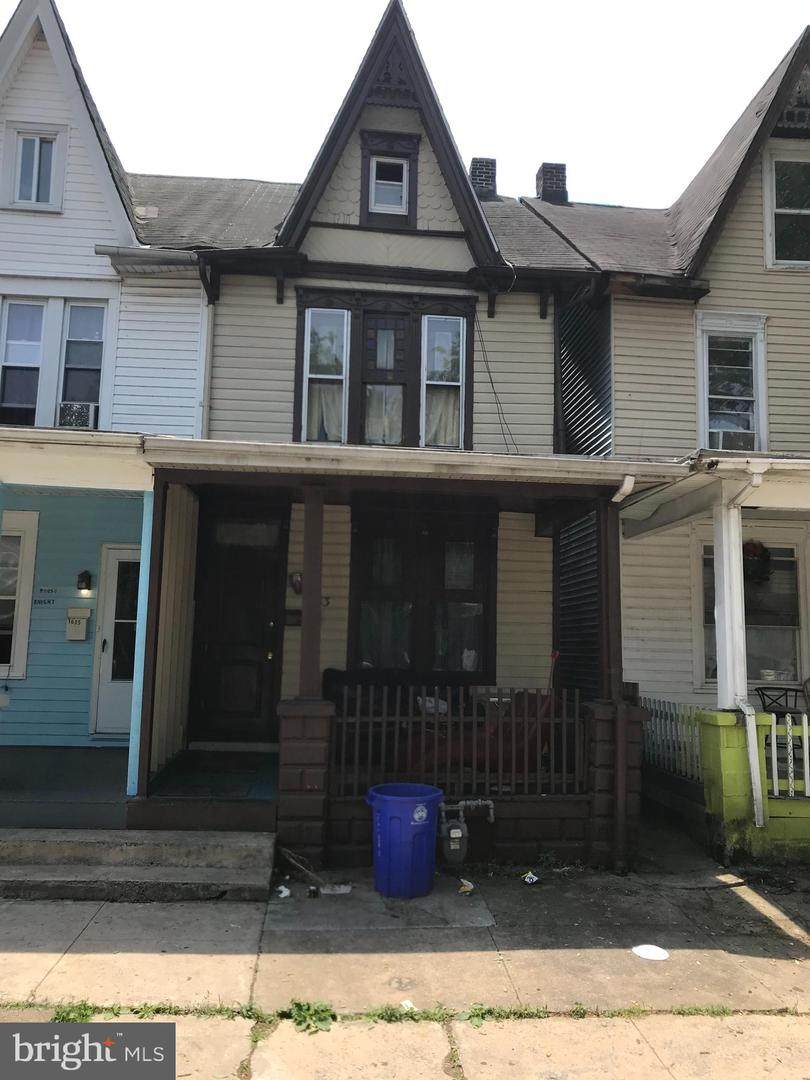1633 Park Street - Photo 1