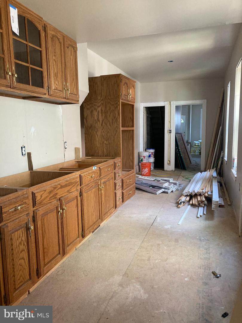 245 Pear Street - Photo 1
