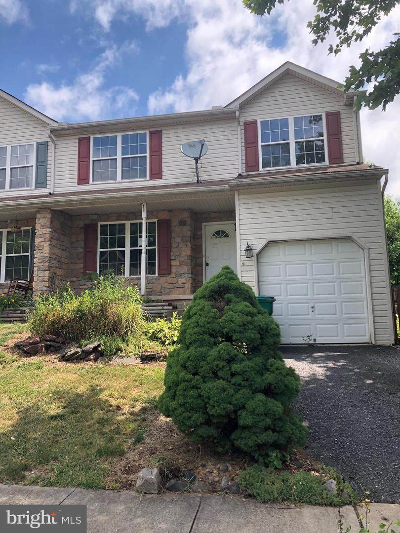 300 Shirley Lane - Photo 1