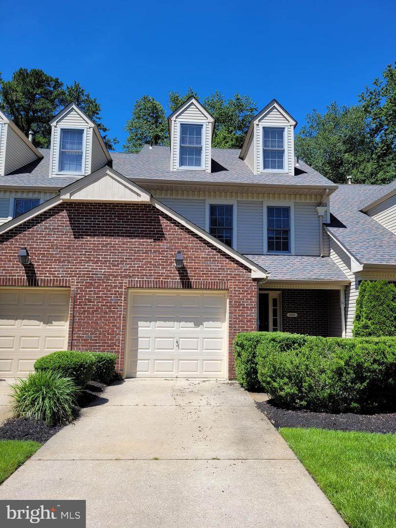 505 Berkshire Way - Photo 1