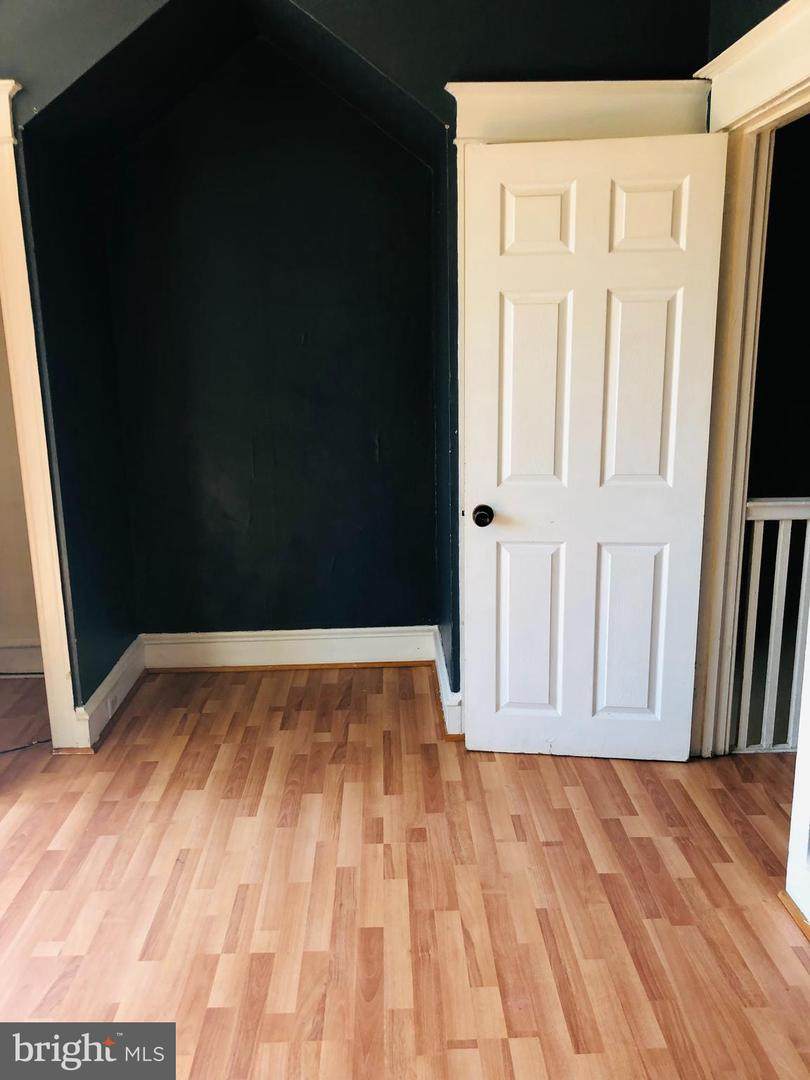 4628 Van Kirk Street - Photo 1