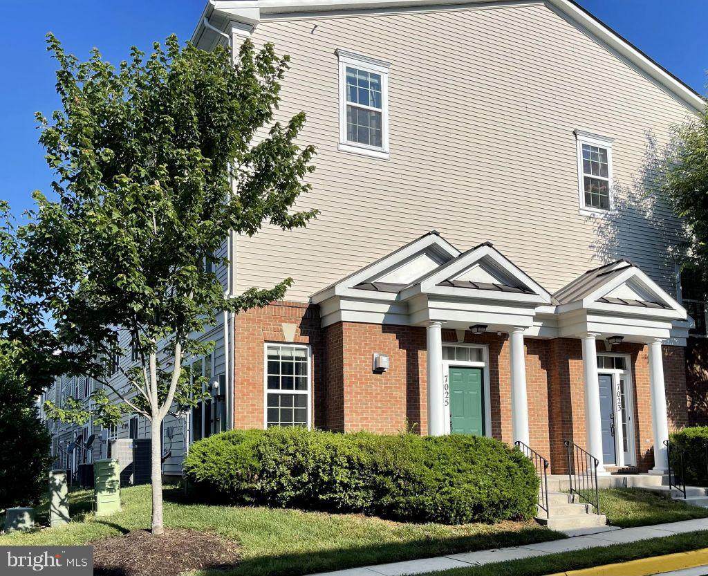 7025 Huntley Run Place - Photo 1