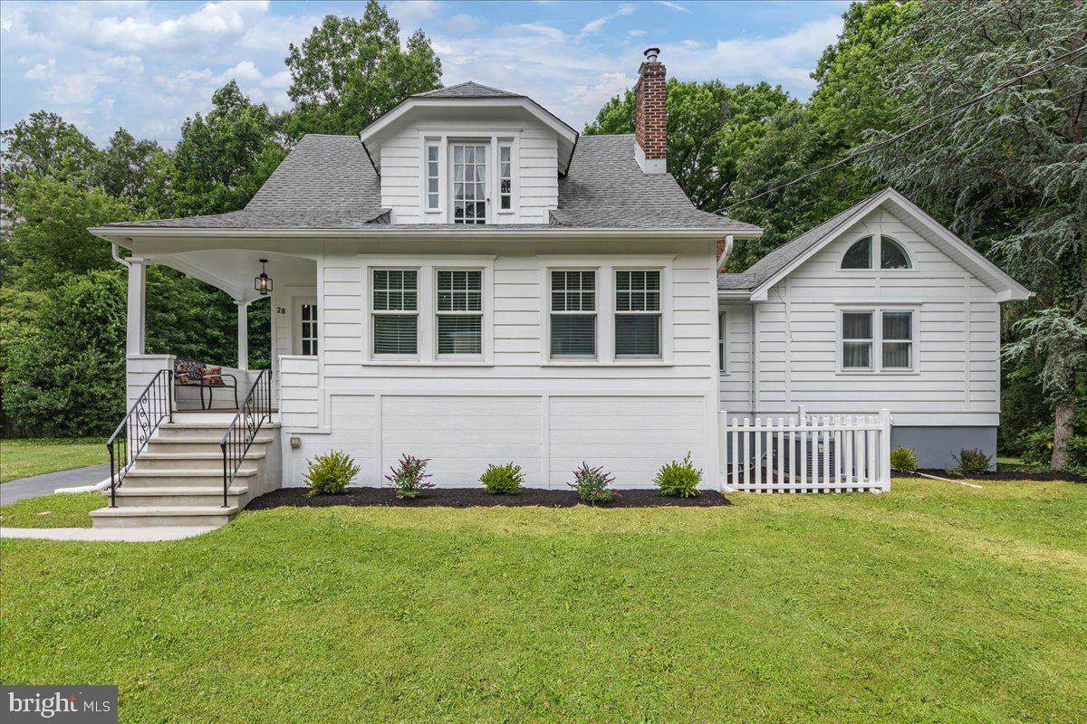 28 Berrien Avenue - Photo 1