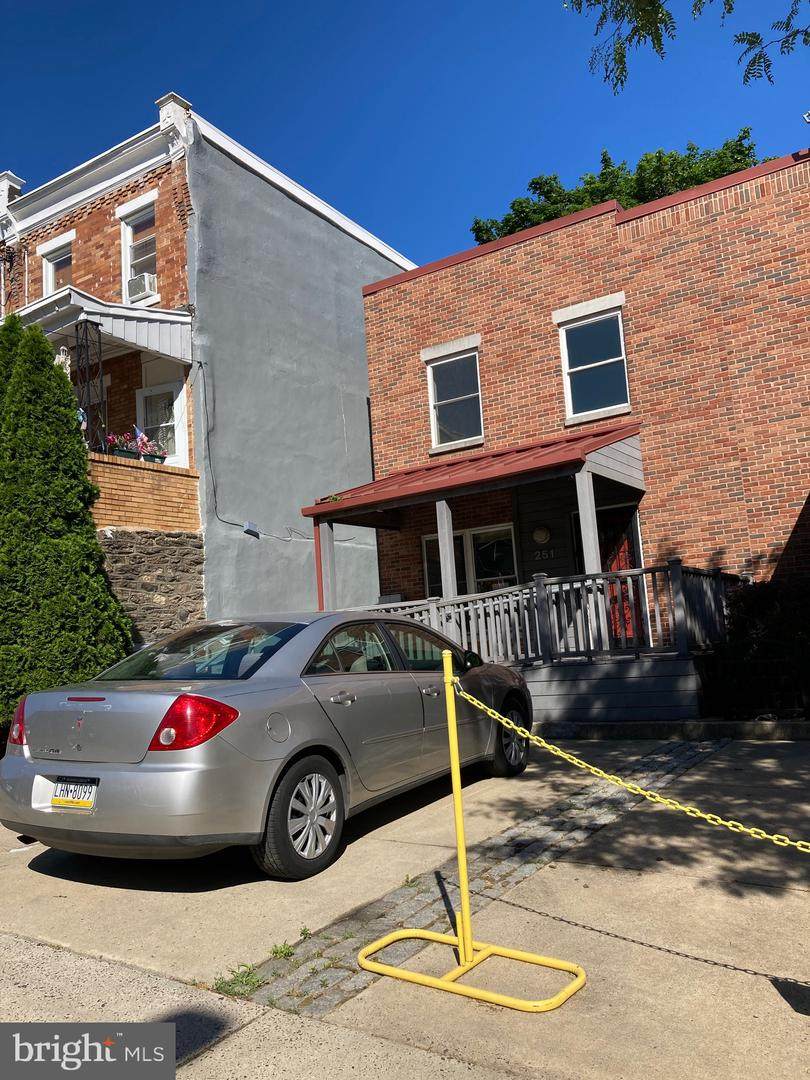 251 Montana Street - Photo 1