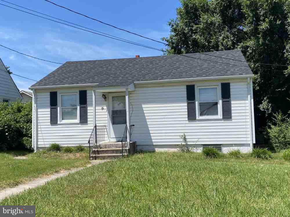304 Vernon Avenue - Photo 1