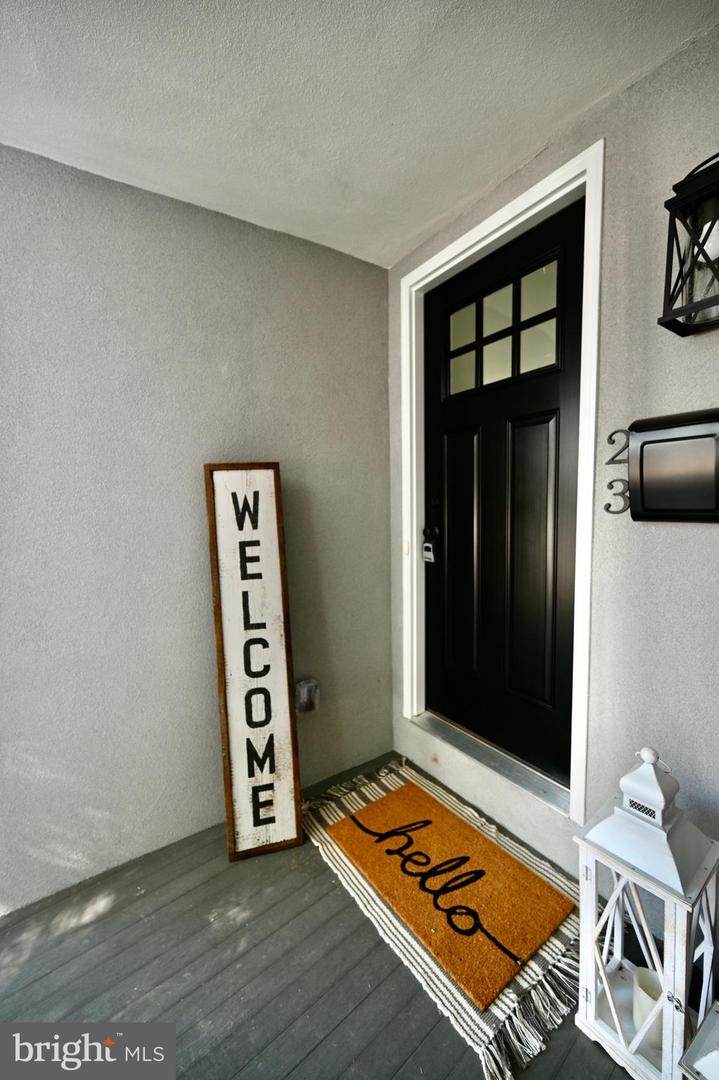 23 Moran Avenue - Photo 1