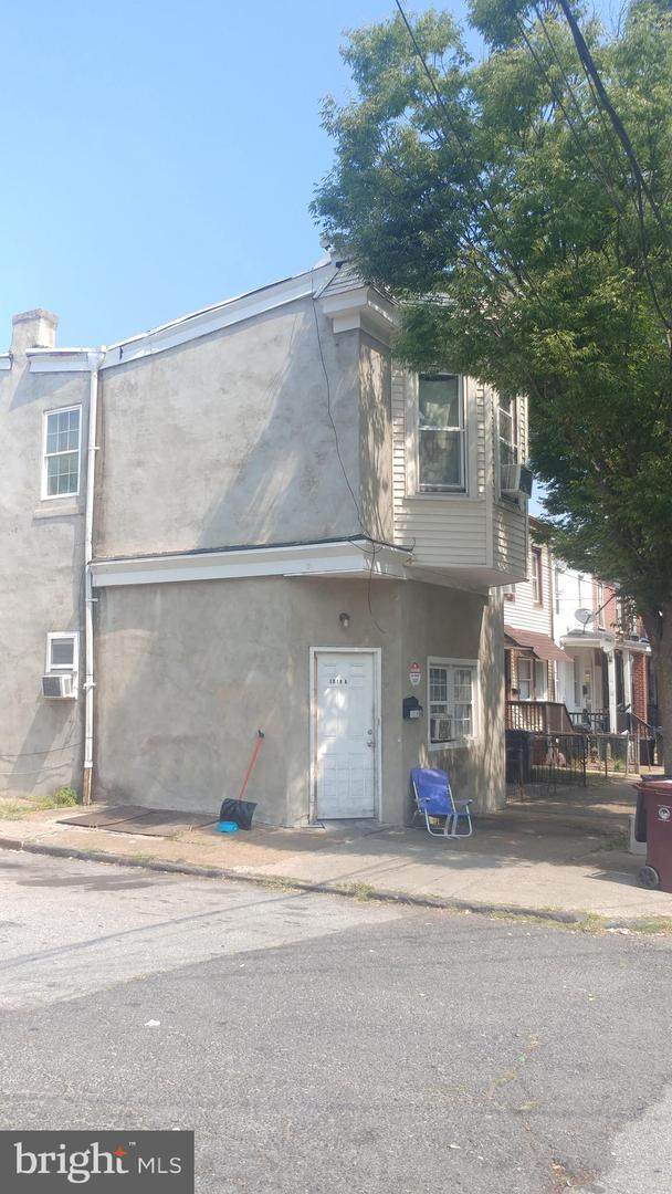 1019 Lombard Street - Photo 1