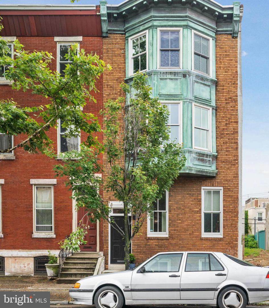 1510 Christian Street - Photo 1