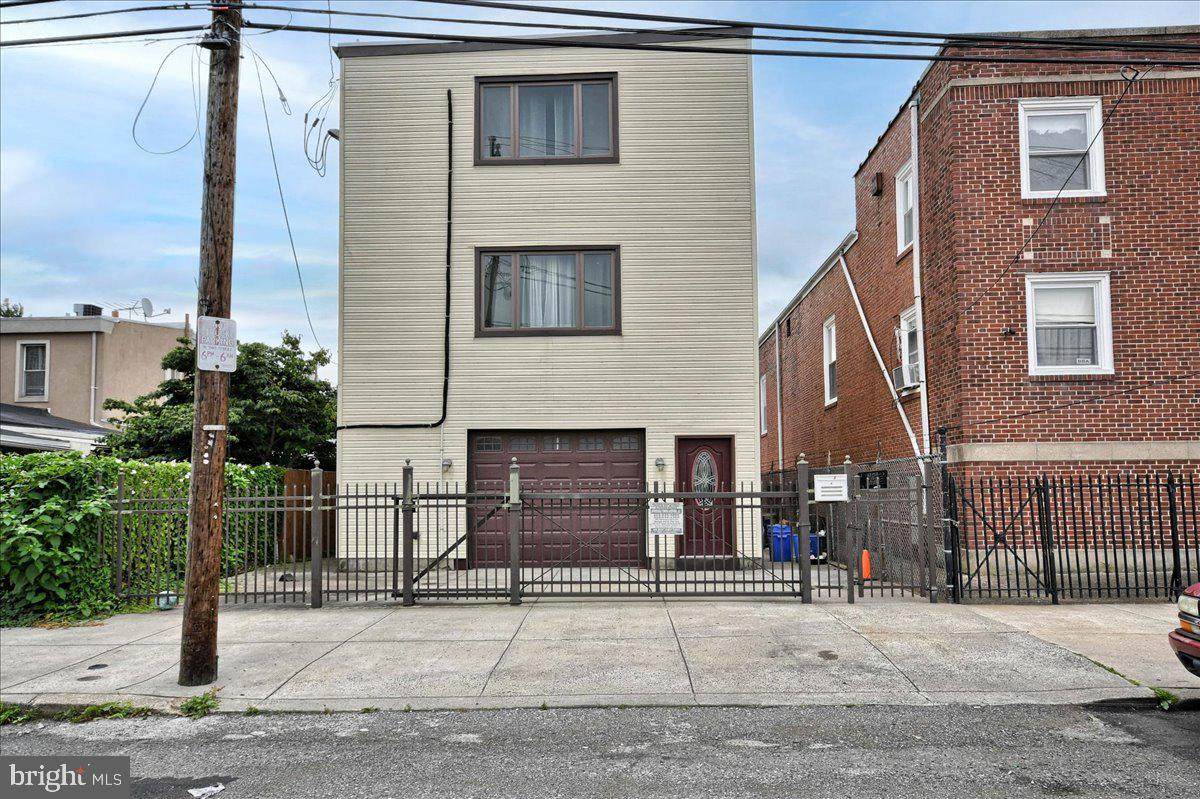 4445 Belgrade Street - Photo 1