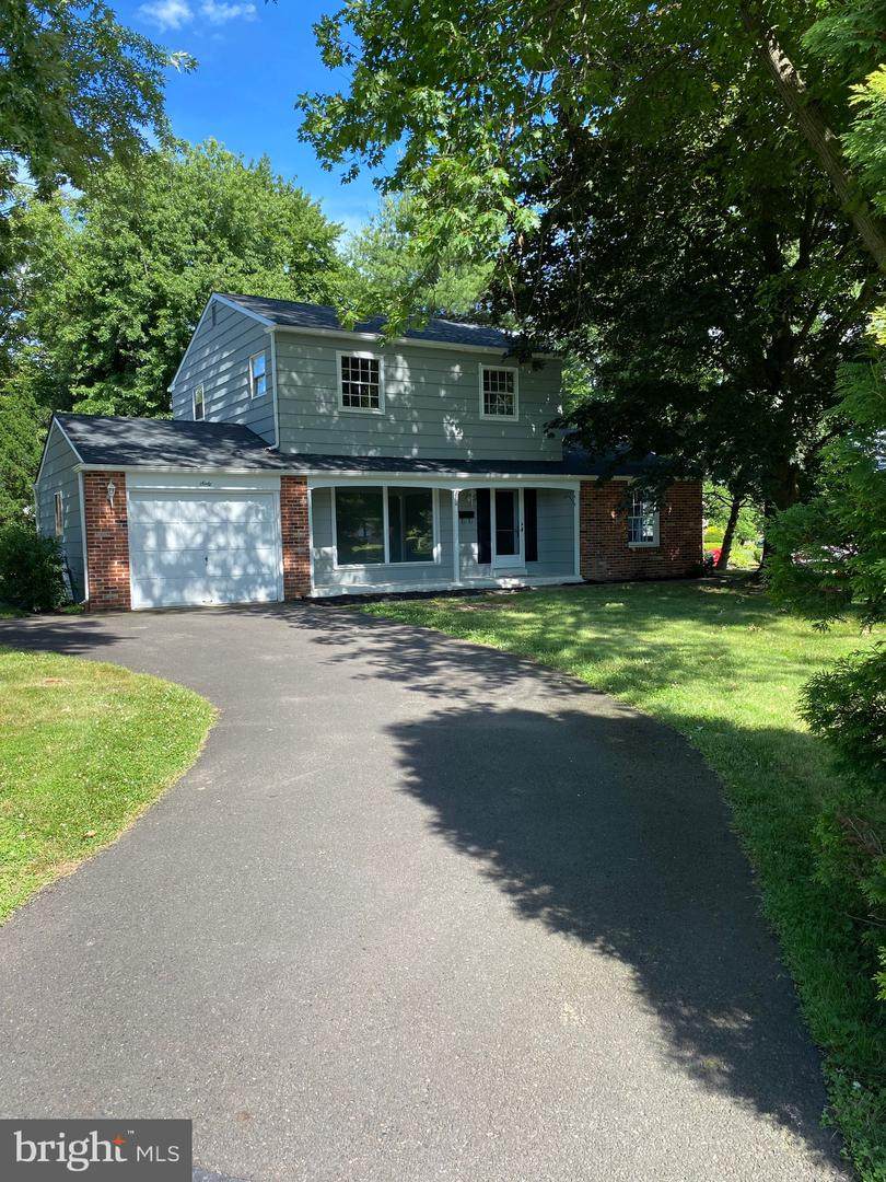 60 Primrose Drive - Photo 1