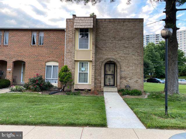 11162 Oak Leaf Drive - Photo 1