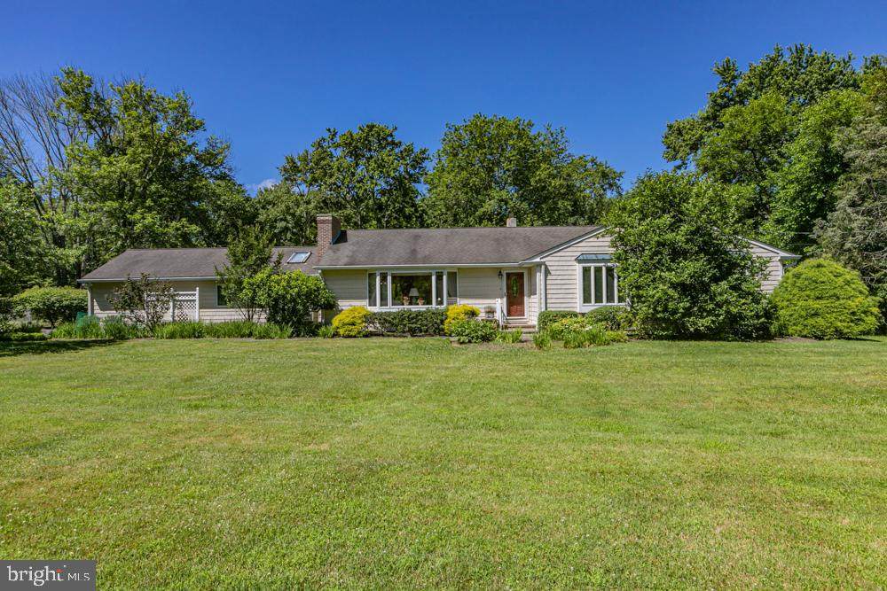 203 Carter Road - Photo 1