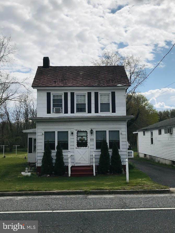 418 Main Street - Photo 1