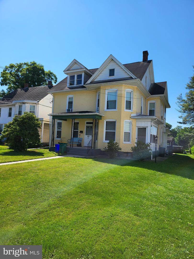 916 Scotland Avenue - Photo 1