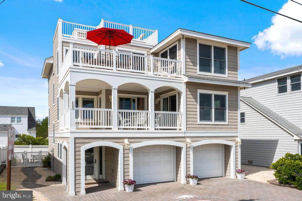 120 Cape Cod - Photo 1