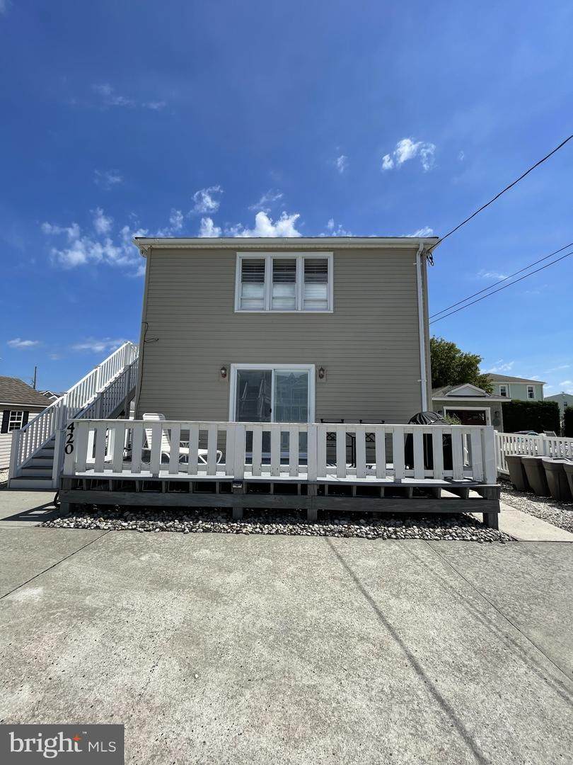 420 99TH Street - Photo 1