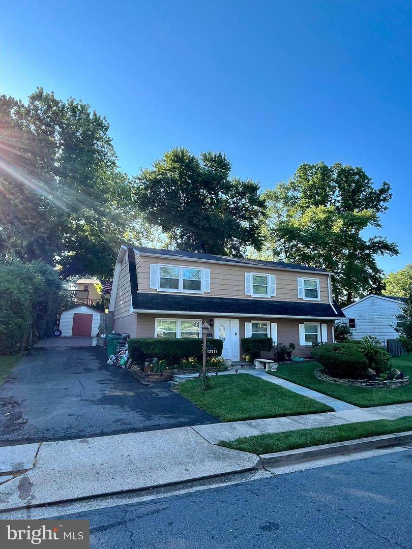 13711 Greenwood Drive - Photo 1