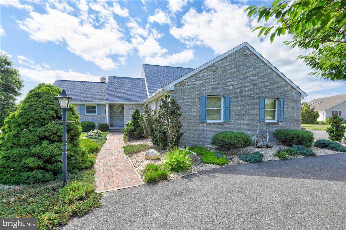 419 Circle Road - Photo 1