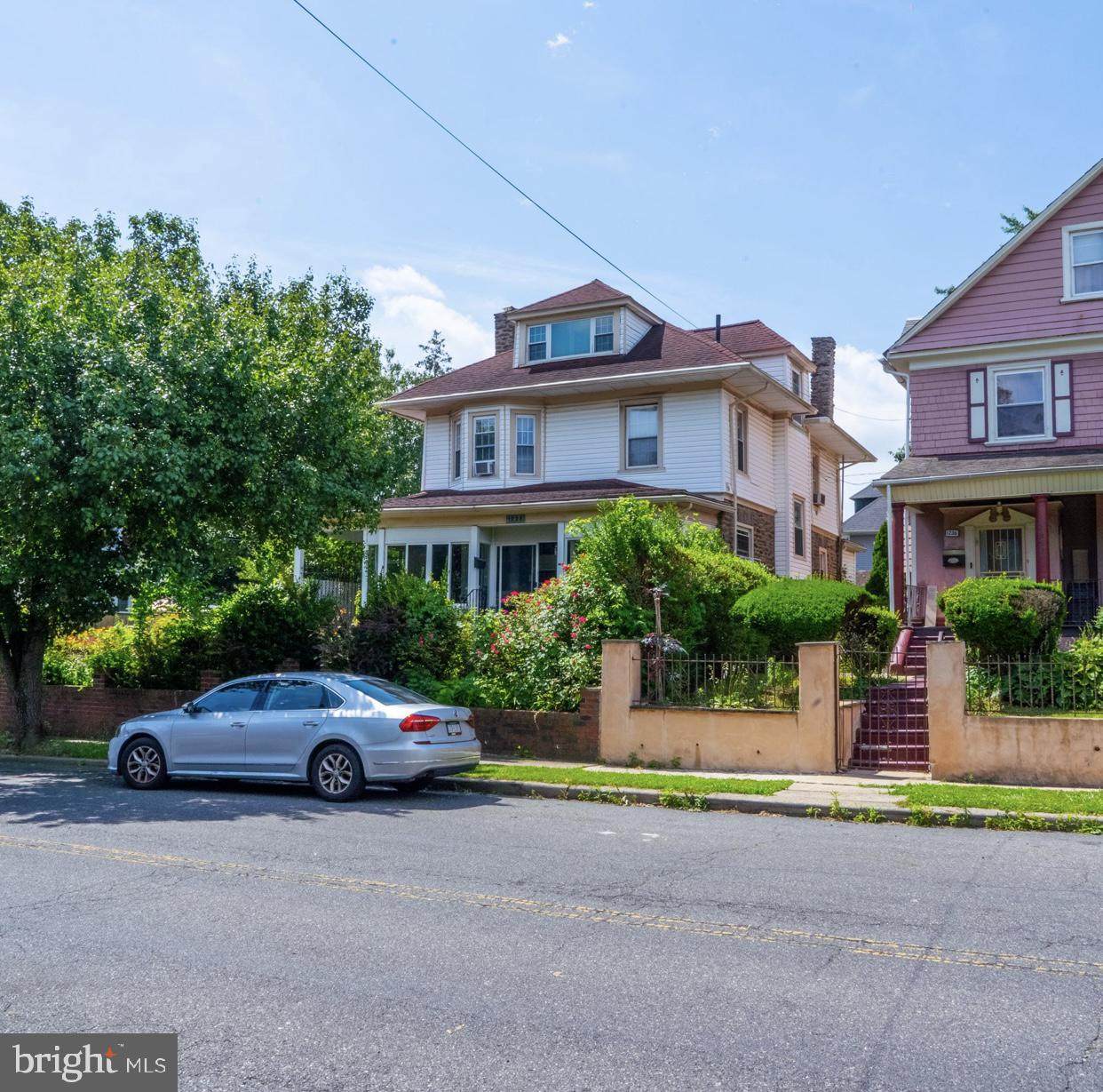1228 65TH Avenue - Photo 1