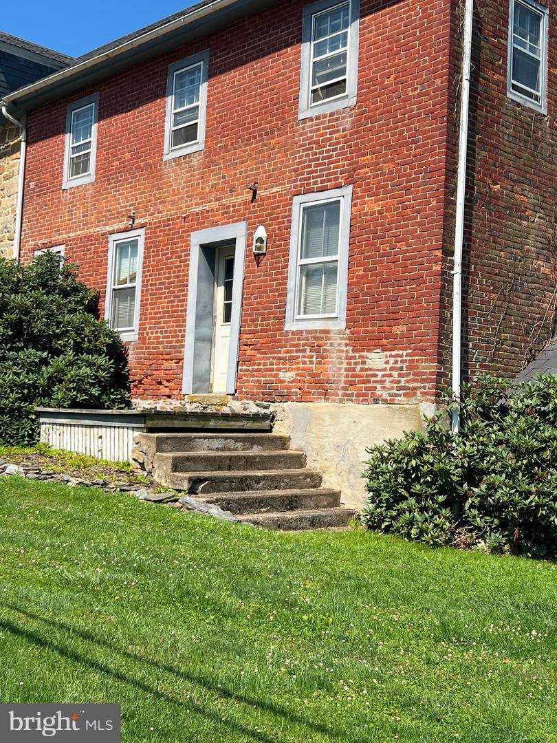 366 Pilottown Road - Photo 1
