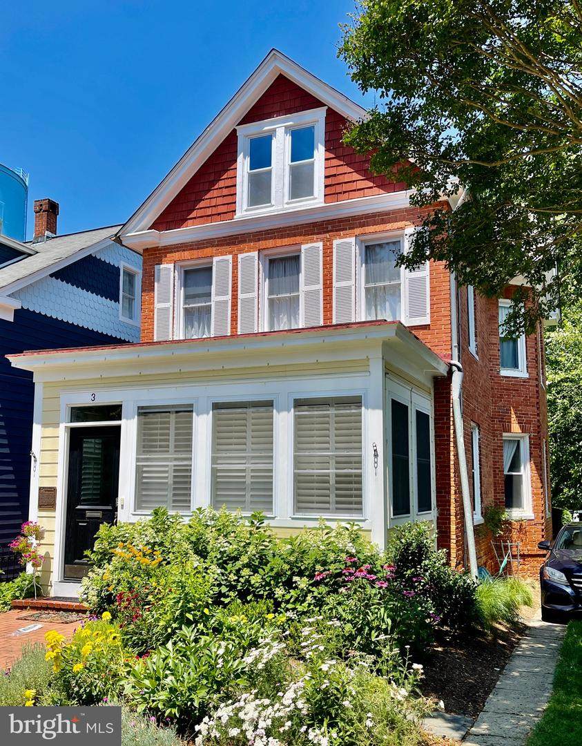 3 Hill Street - Photo 1