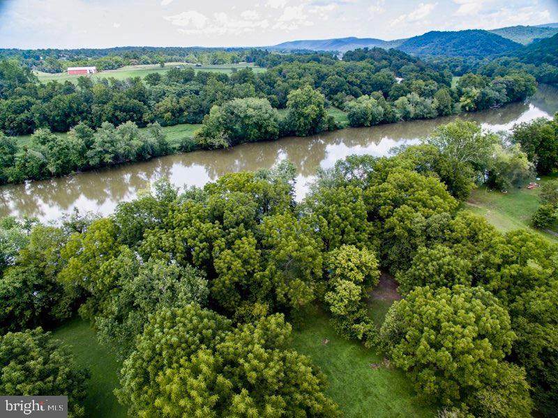 7095 Howellsville Road - Photo 1