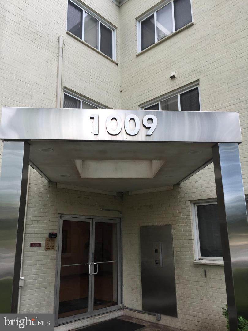 1009 Chillum Road - Photo 1