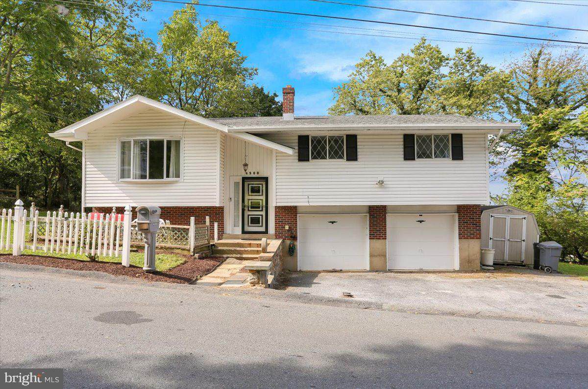 4500 Sefranka Road - Photo 1
