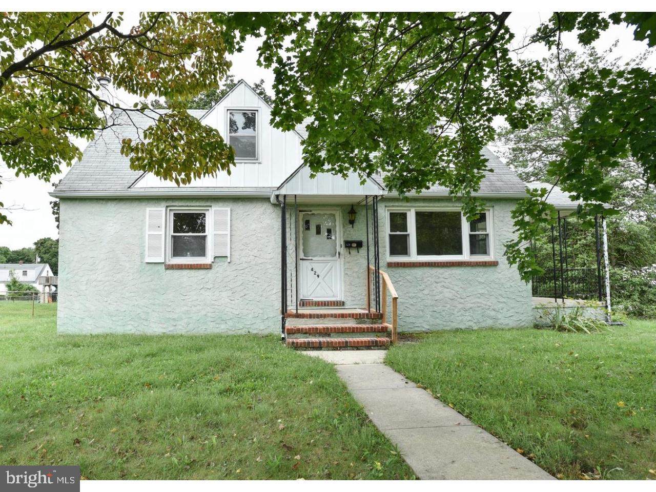 429 Broad Street - Photo 1