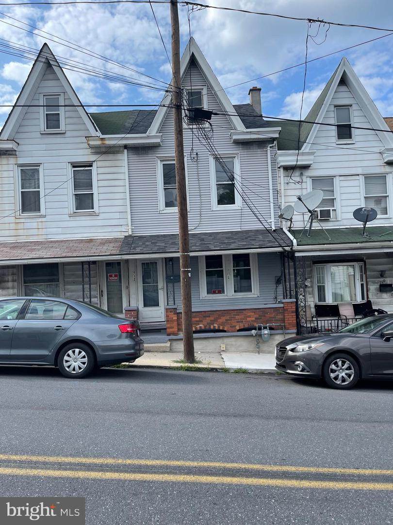 712 Laurel Boulevard - Photo 1