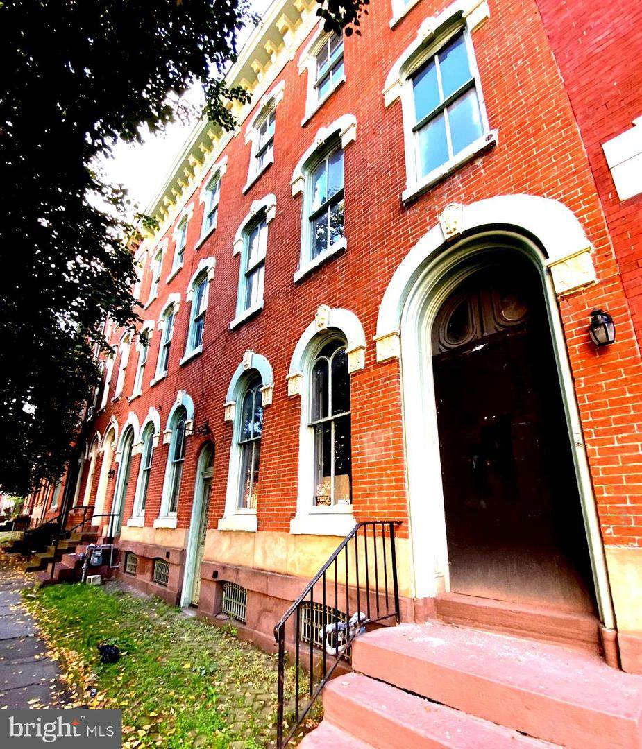 324-326 5TH Street - Photo 1