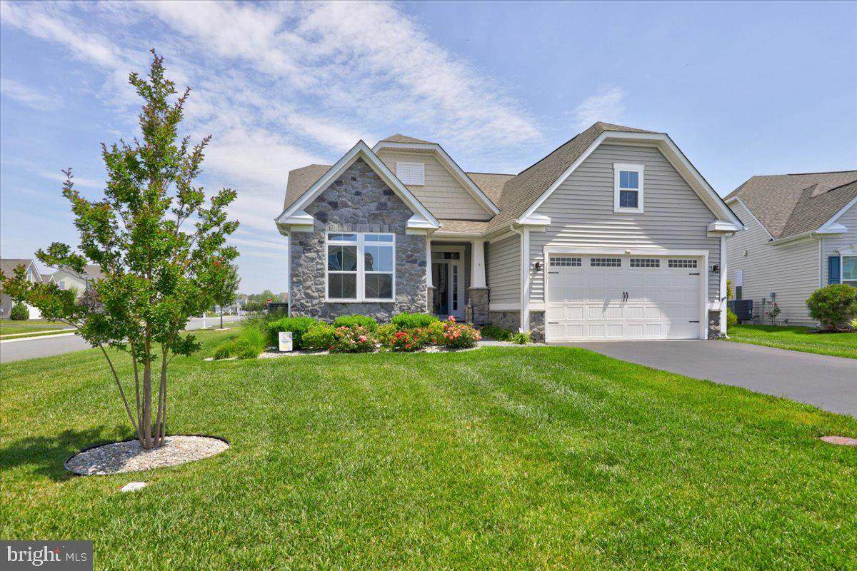 38001 Cormorant Court - Photo 1