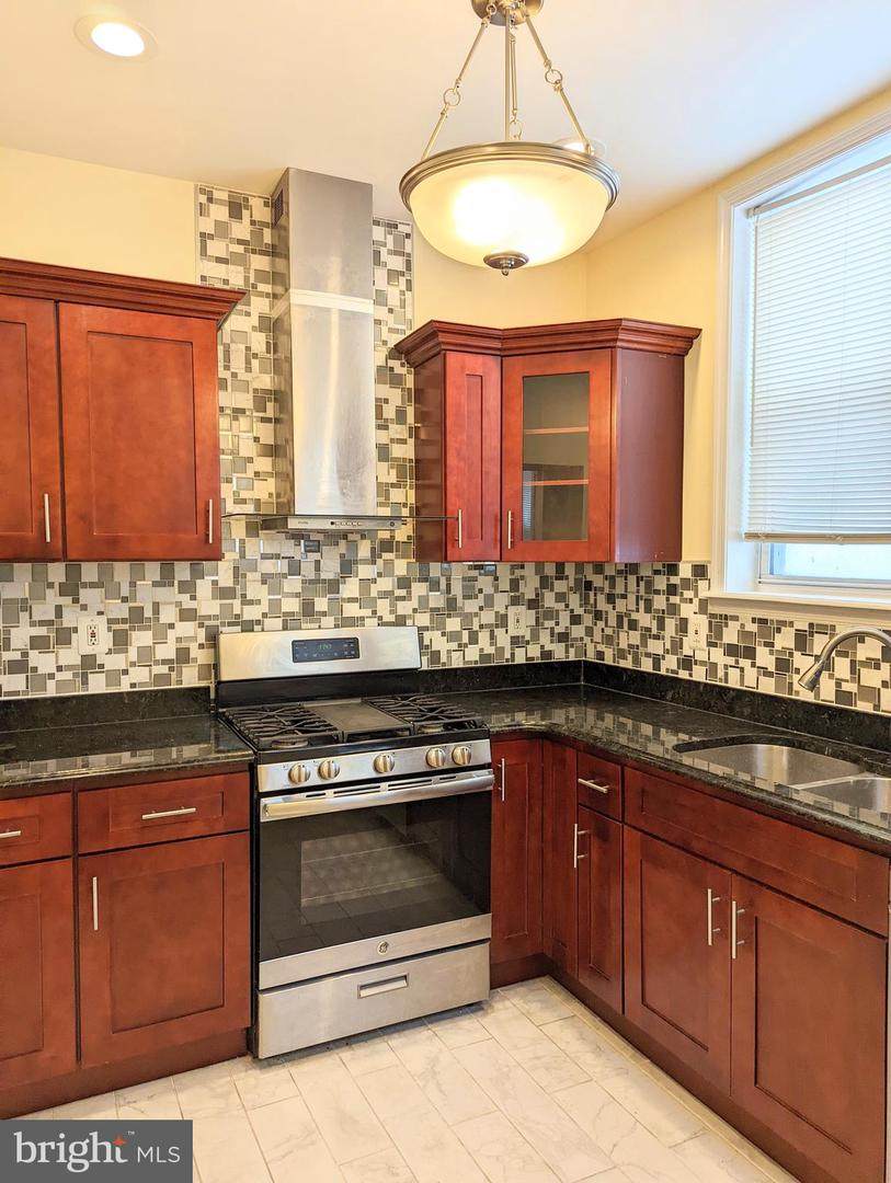 1319 Snyder Avenue - Photo 1